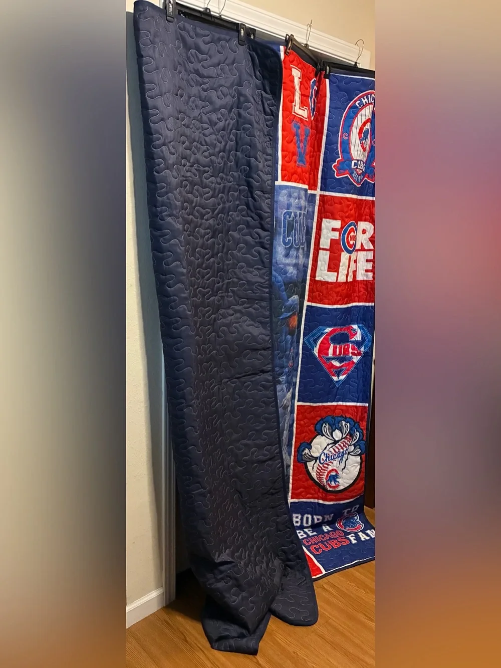 NWOT Chicago Cubs Commemorative Quilted Full Size Blanket Throw 86x78